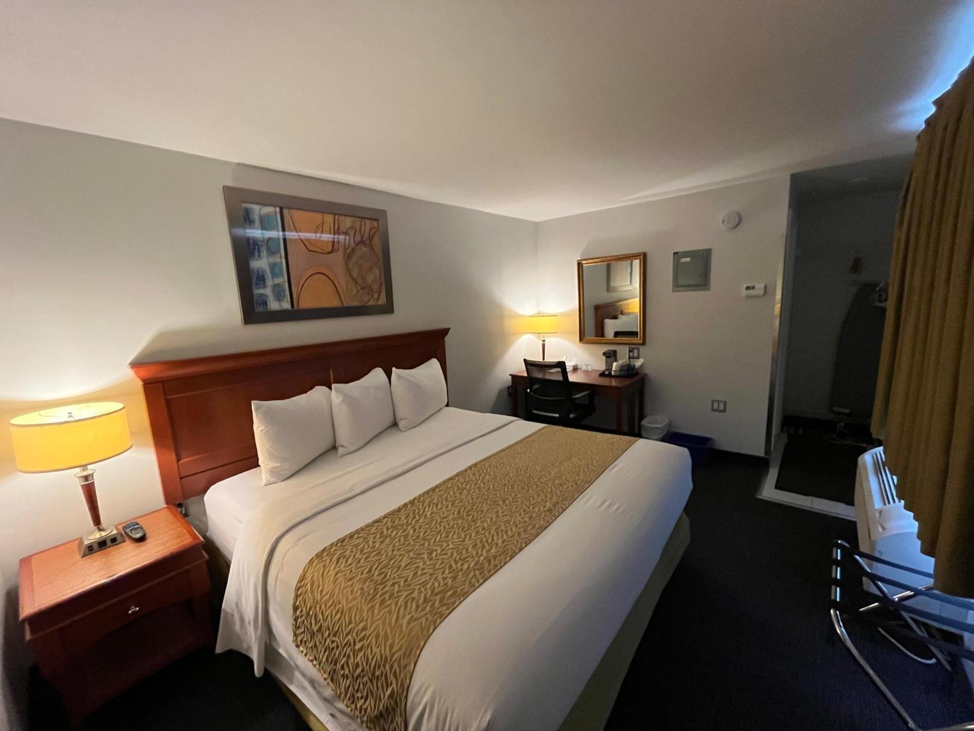Le Voyageur Inn Mattawa ภายนอก รูปภาพ